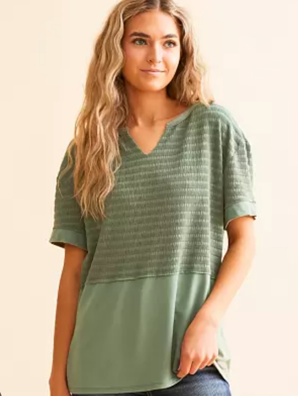 BKE Buckle Womens TexturedShort Sleeve Trendy Top Size Small